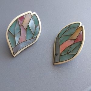 Vintage Pastel Mother of Pearl Clip On Earrings